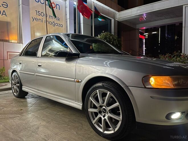Opel Vectra 2001, 265,000 km - 1.8 l - Bakı