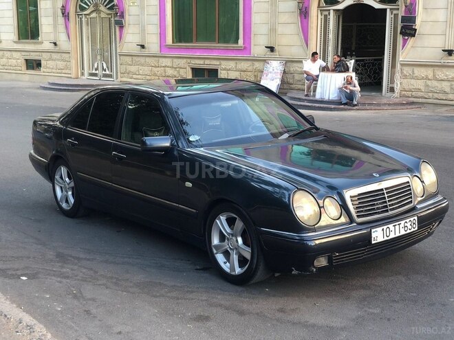 Mercedes E 230 1996, 312,580 km - 2.3 l - Bakı