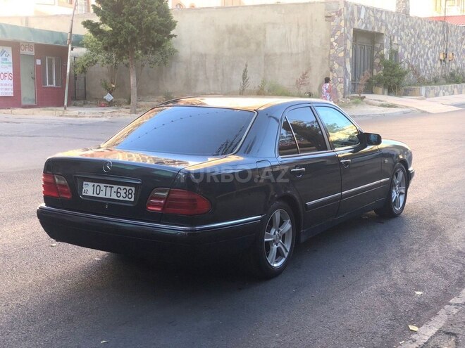 Mercedes E 230 1996, 312,580 km - 2.3 l - Bakı