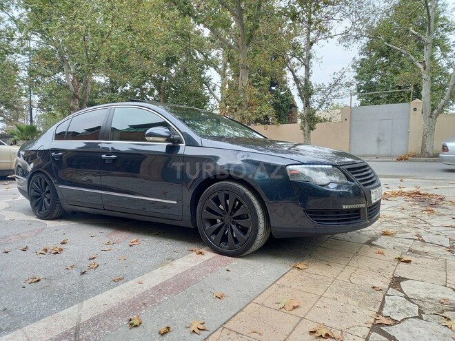 Volkswagen Passat 2006, 238,423 km - 2.0 l - Gəncə