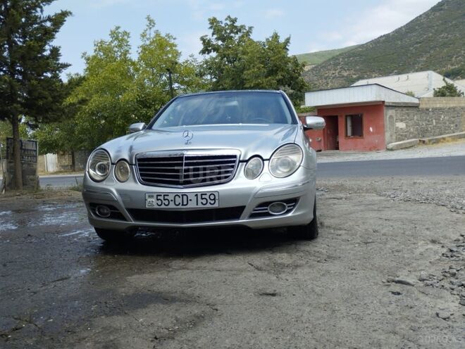 Mercedes E 270 2002, 310,000 km - 2.7 l - Şəki