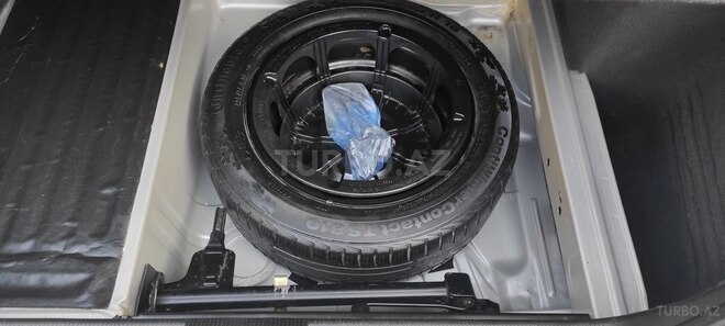 Mercedes E 240 2000, 220,000 km - 2.4 l - Sumqayıt