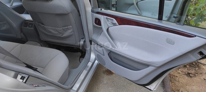 Mercedes E 240 2000, 220,000 km - 2.4 l - Sumqayıt