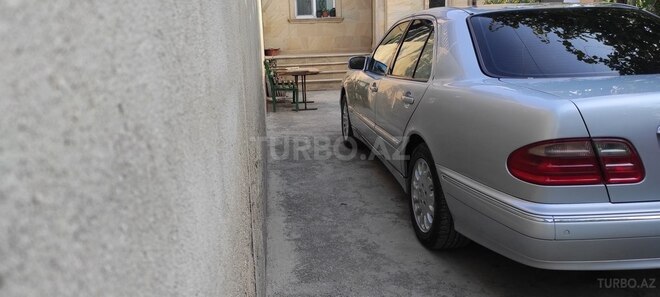 Mercedes E 240 2000, 220,000 km - 2.4 l - Sumqayıt