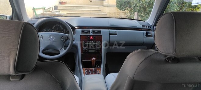 Mercedes E 240 2000, 220,000 km - 2.4 l - Sumqayıt