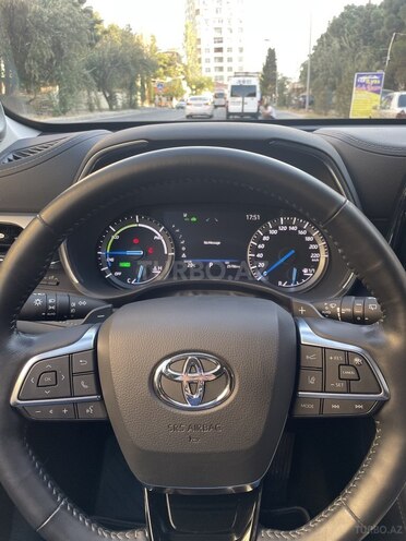 Toyota Highlander 2021, 25,000 km - 2.5 l - Bakı