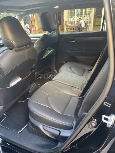 Toyota Highlander 2021, 25,000 km - 2.5 l - Bakı