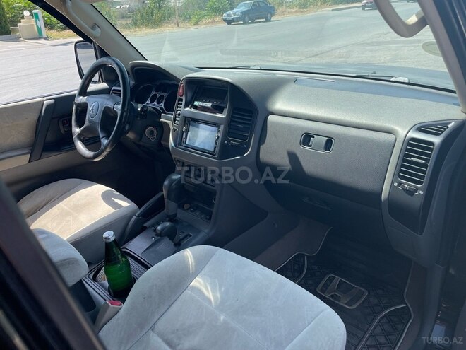 Mitsubishi Pajero 2002, 235,000 km - 3.5 l - Bakı