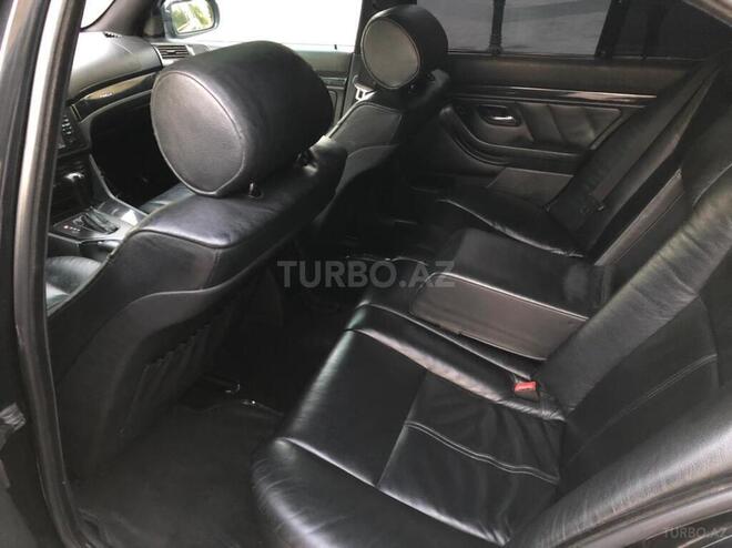 BMW 525 2001, 245,000 km - 2.5 l - Bakı