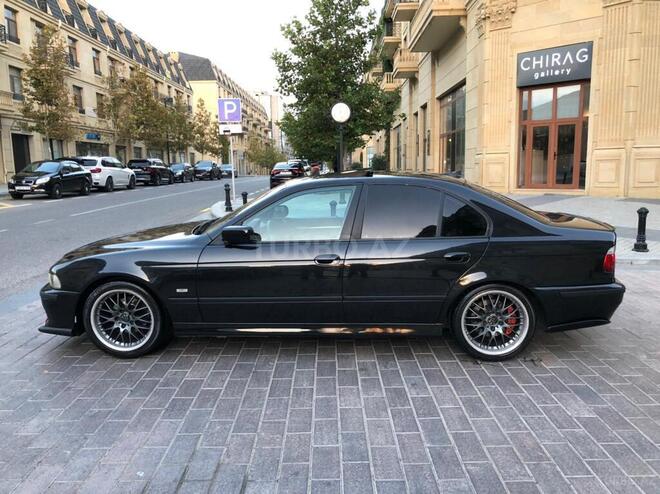 BMW 525 2001, 245,000 km - 2.5 l - Bakı