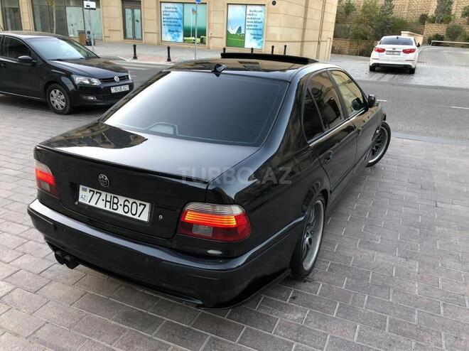 BMW 525 2001, 245,000 km - 2.5 l - Bakı