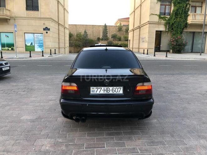 BMW 525 2001, 245,000 km - 2.5 l - Bakı