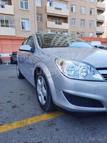 Opel Astra 2008, 180,000 km - 1.3 l - Bakı