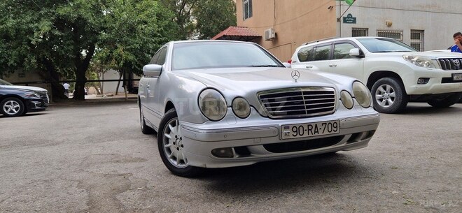 Mercedes E 270 1999, 288,000 km - 2.7 l - Bakı