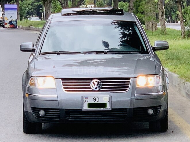 Volkswagen Passat 2003, 286,000 km - 1.8 l - Bakı