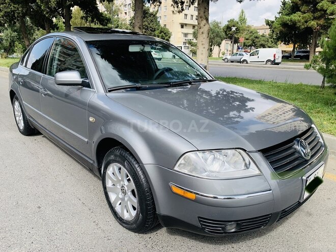 Volkswagen Passat 2003, 286,000 km - 1.8 l - Bakı
