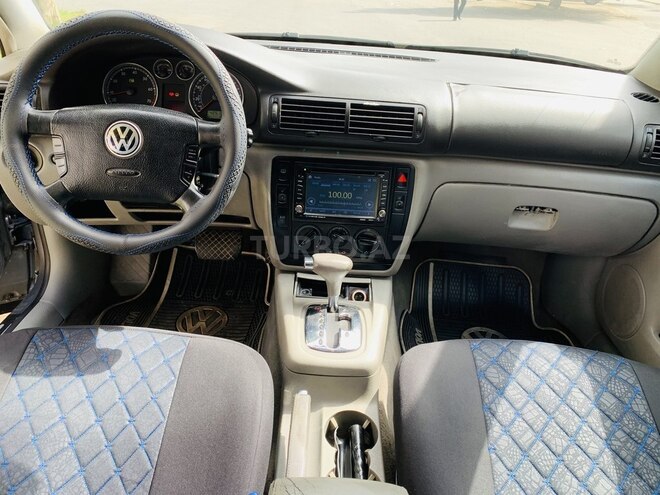 Volkswagen Passat 2003, 286,000 km - 1.8 l - Bakı