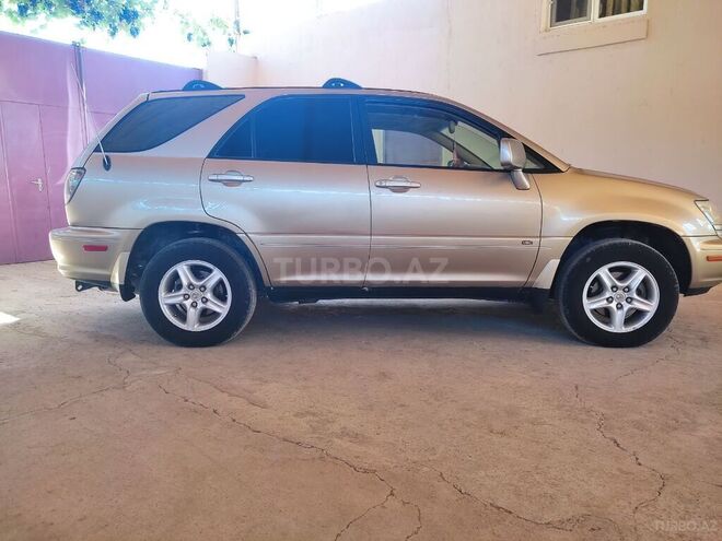 Lexus RX 300 2002, 213,000 km - 3.0 л - Ağstafa