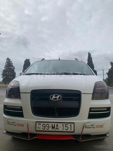 Hyundai H-1 2004, 300,000 km - 2.5 л - Bakı