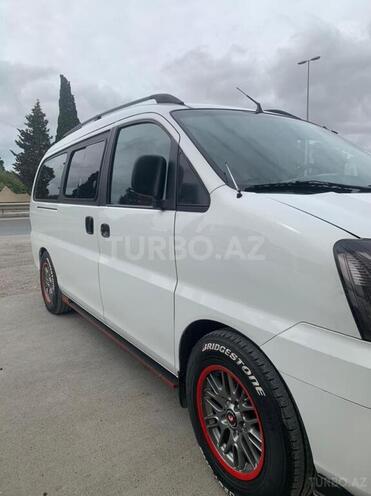 Hyundai H-1 2004, 300,000 km - 2.5 л - Bakı