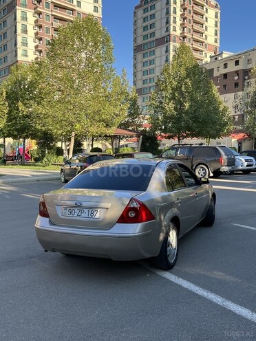 Ford Mondeo 2004, 300,000 km - 2.0 l - Gəncə