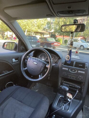 Ford Mondeo 2004, 300,000 km - 2.0 l - Gəncə