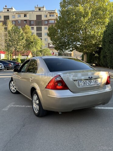 Ford Mondeo 2004, 300,000 km - 2.0 l - Gəncə