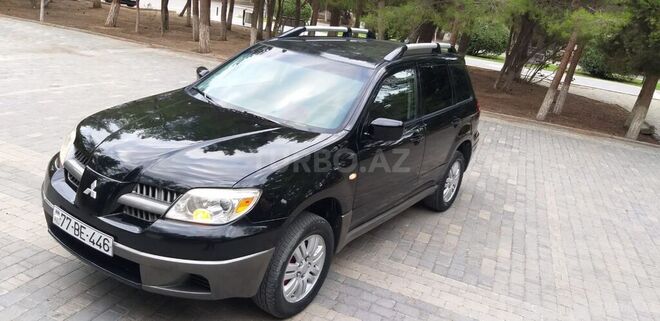 Mitsubishi Outlander 2005, 254,235 km - 2.4 l - Sumqayıt