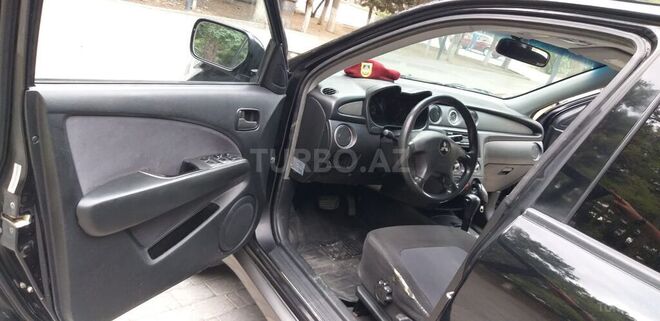 Mitsubishi Outlander 2005, 254,235 km - 2.4 l - Sumqayıt
