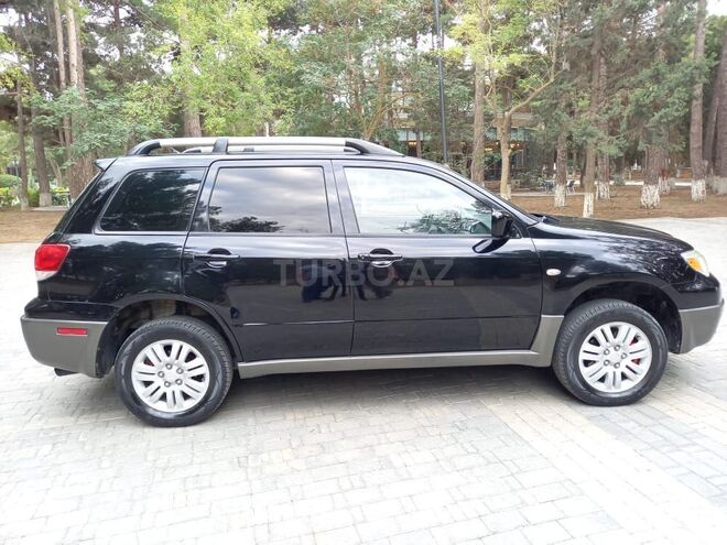 Mitsubishi Outlander 2005, 254,235 km - 2.4 l - Sumqayıt