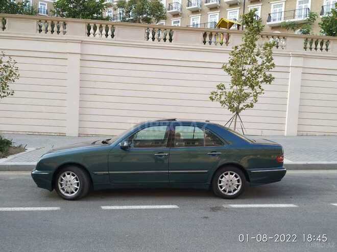 Mercedes E 270 2000, 350,000 km - 2.7 л - Bakı