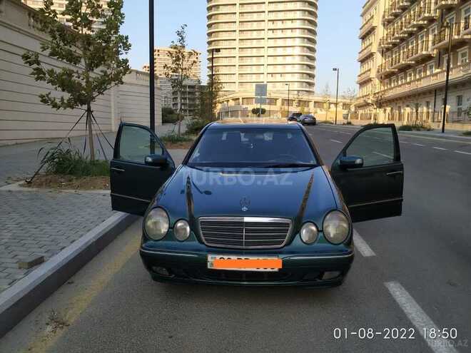 Mercedes E 270 2000, 350,000 km - 2.7 л - Bakı