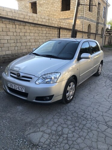 Toyota Corolla 2005, 201,104 km - 1.4 l - Gəncə