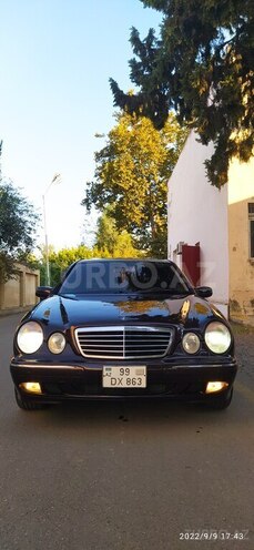 Mercedes E 270 2001, 300,000 km - 2.7 l - Beyləqan