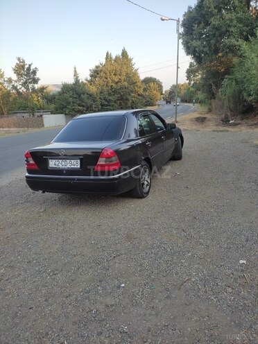 Mercedes C 180 1995, 385,000 km - 1.8 l - Masallı