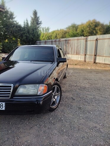 Mercedes C 180 1995, 385,000 km - 1.8 l - Masallı