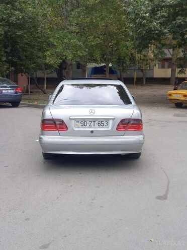 Mercedes E 270 2000, 355,500 km - 2.7 l - Mingəçevir