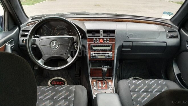 Mercedes C 220 1999, 470,000 km - 2.2 l - Bakı