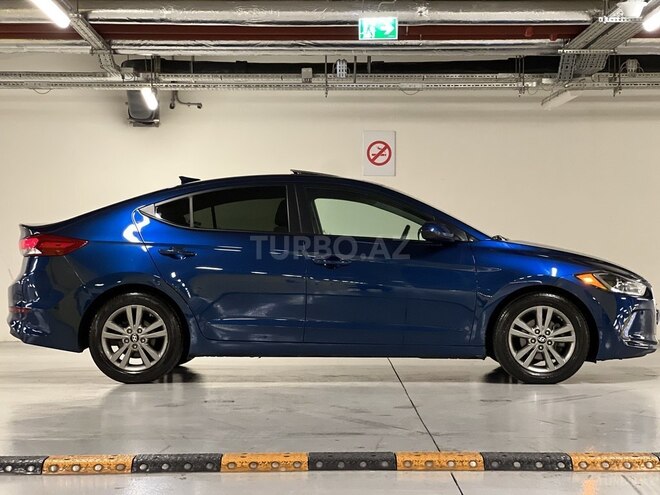 Hyundai Elantra 2018, 57,529 km - 2.0 л - Gəncə
