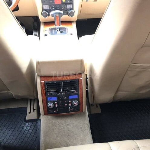 Volkswagen Touareg 2005, 229,494 km - 4.2 л - Biləsuvar