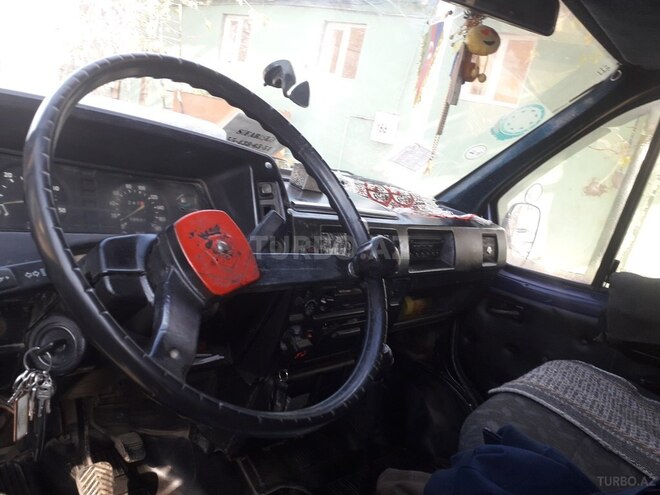 GAZ 3302-744 1997, 222,222 km - 2.4 l - Qazax
