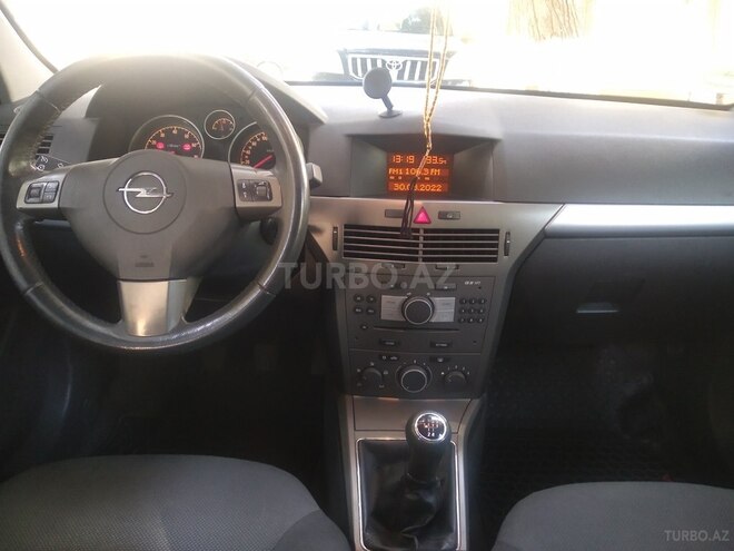 Opel Astra 2006, 195,000 km - 1.4 l - Bakı