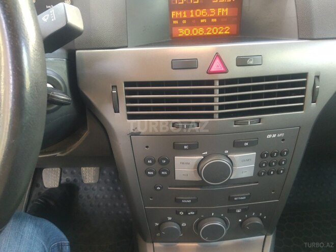 Opel Astra 2006, 195,000 km - 1.4 l - Bakı
