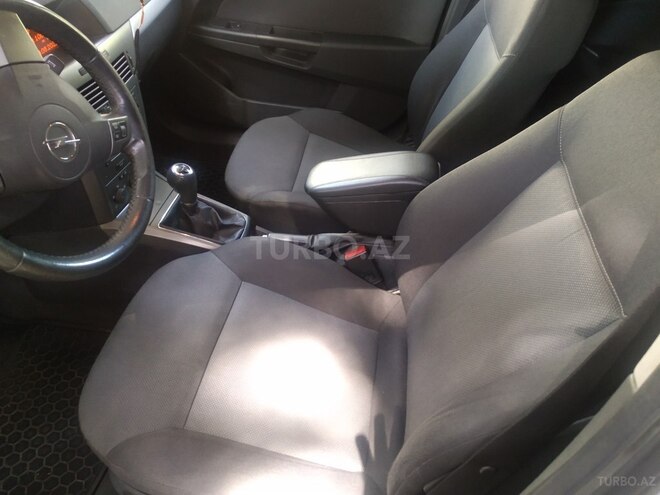 Opel Astra 2006, 195,000 km - 1.4 l - Bakı