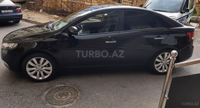 Kia Cerato 2011, 752,000 km - 1.6 л - Bakı