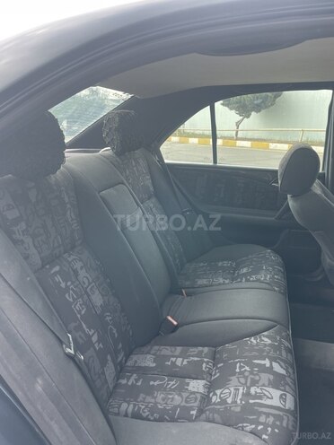 Mercedes E 280 1996, 360,000 km - 2.8 л - Bakı