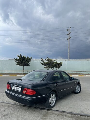 Mercedes E 280 1996, 360,000 km - 2.8 л - Bakı