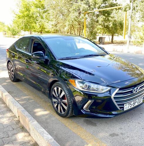 Hyundai Elantra 2018, 127,138 km - 2.0 l - Naxçıvan