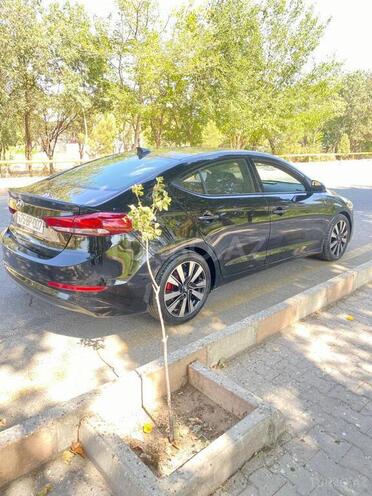 Hyundai Elantra 2018, 127,138 km - 2.0 l - Naxçıvan