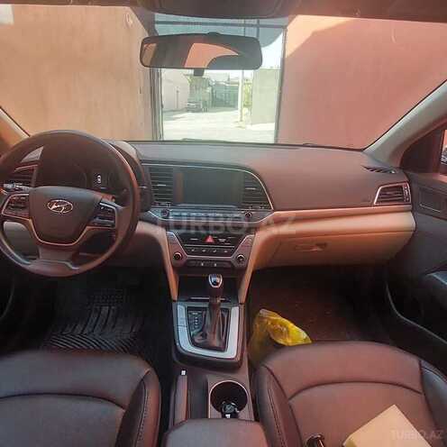 Hyundai Elantra 2018, 127,138 km - 2.0 l - Naxçıvan